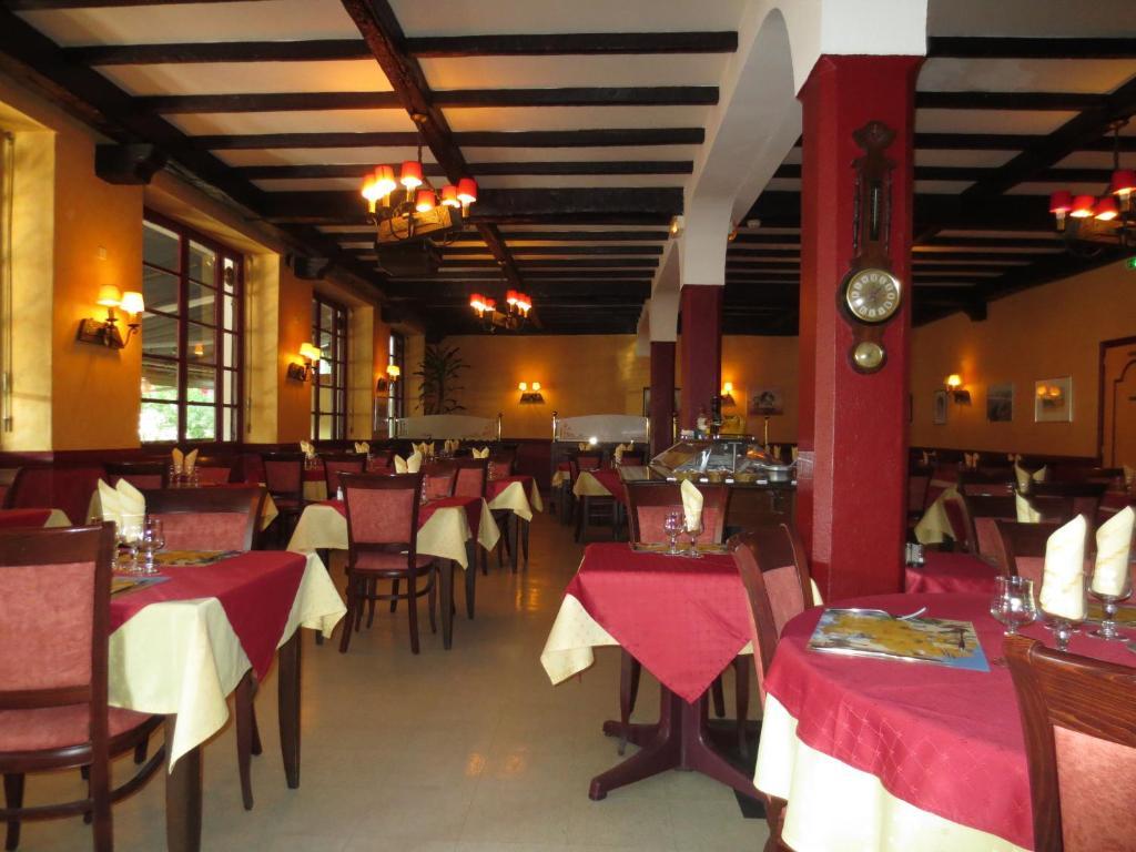 Hotellerie Du Centre Salies-du-Salat エクステリア 写真